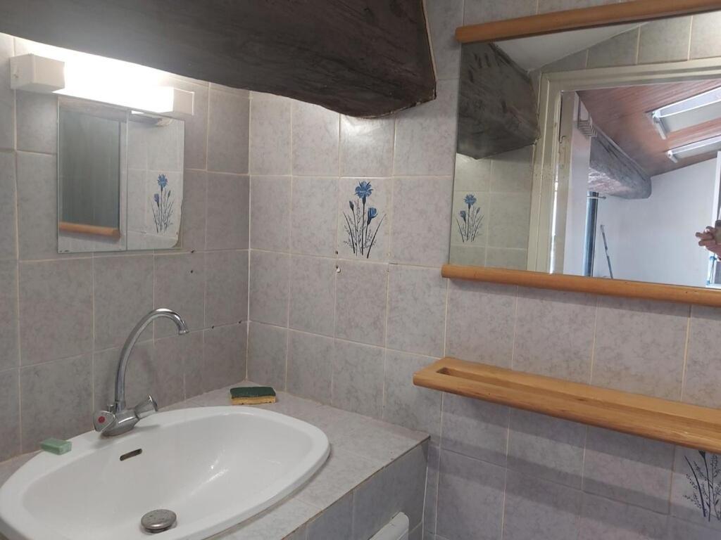 Superbe appartement au cœur des cévennes Avèze Exterior foto