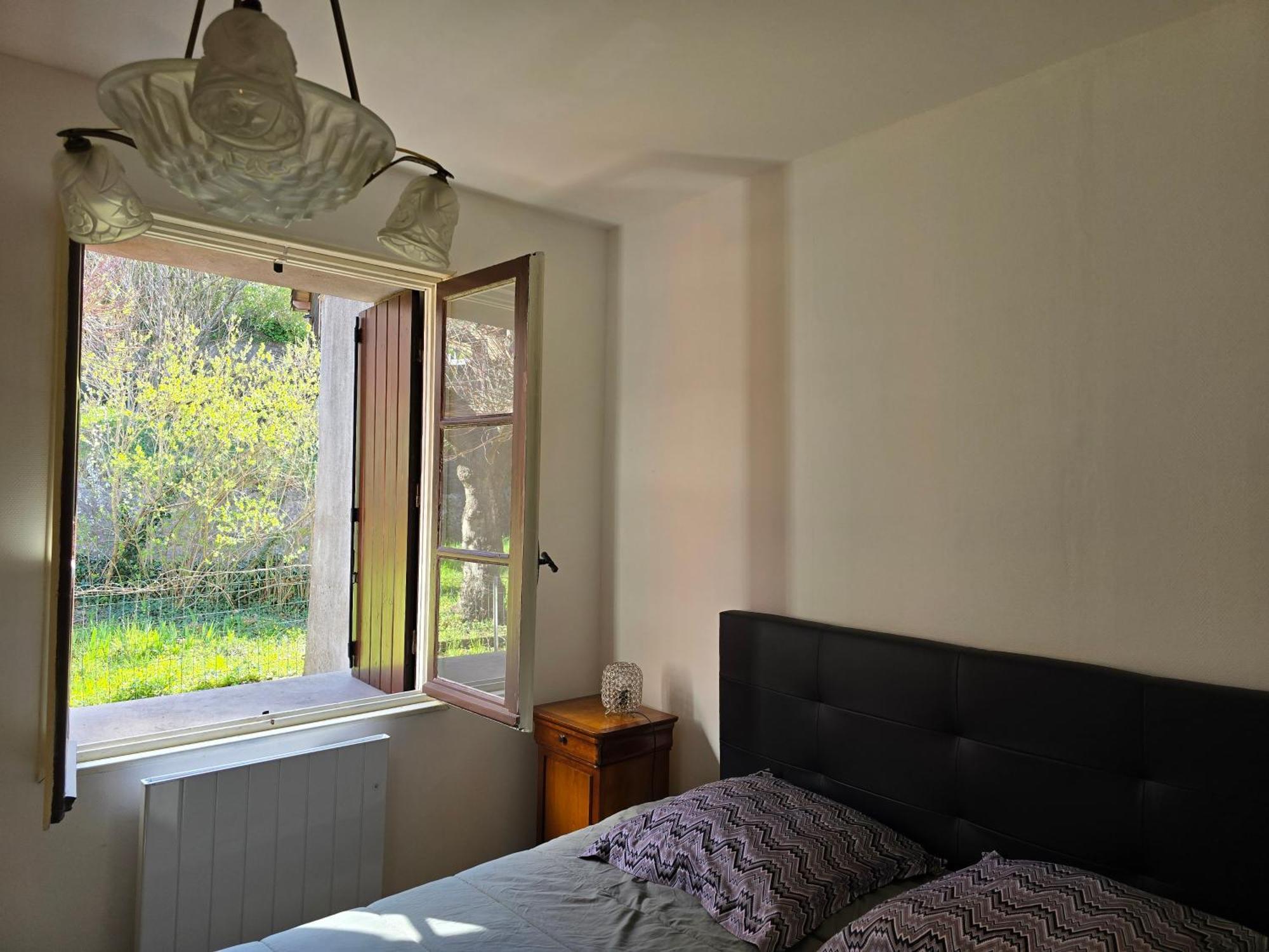 Superbe appartement au cœur des cévennes Avèze Exterior foto